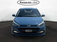Usata Hyundai i20 Comfort 75 CV (55 kW) 2018 Blu/azzurro Berlina