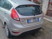 Usata Ford Fiesta 2015 Grigio Utilitaria