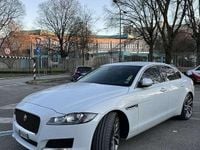 Usata Jaguar XF Business Edition 241 CV (177 kW) 2018 Bianco Berlina