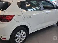 Usata Dacia Sandero Comfort 66 CV (48 kW) 2024 Bianco Berlina