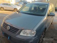 Usata VW Touran 105 CV (77 kW) 2006 Grigio Monovolume