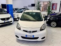 Usata Toyota Aygo Edition 68 CV (50 kW) 2011 Bianco Utilitaria