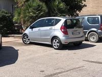 Usata Mercedes A180 109 CV (80 kW) 2011 Grigio Berlina