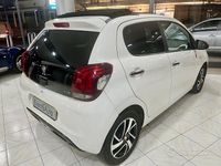 Usata Peugeot 108 Roland Garros 69 CV (50 kW) 2016 Bianco Utilitaria