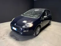 Usata Fiat Punto Street 95 CV (69 kW) 2018 Blu pastello Utilitaria
