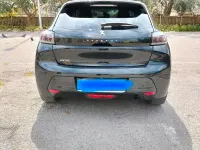 Usata Peugeot 208 Allure 102 CV (75 kW) 2020 Nero Utilitaria
