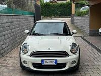 Usata Mini ONE 75 CV (55 kW) 2011 Utilitaria
