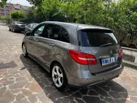 Usata Mercedes B200 Premium 136 CV (100 kW) 2013 Grigio Utilitaria
