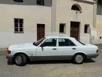 Usata Mercedes 300 SE 188 CV (138 kW) 1986 Giallo Berlina