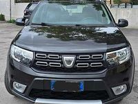 Usata Dacia Sandero Stepway 90 CV (66 kW) 2018 Nero Berlina