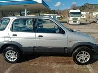 Usata Daihatsu Terios 83 CV (61 kW) 1999 Grigio SUV