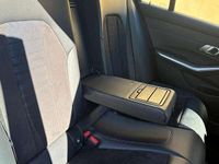 Usata BMW 318 Gran Turismo M Sport 150 CV (110 kW) 2020 Blu/azzurro Berlina