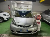 Usata Toyota Aygo Connect Style 68 CV (50 kW) 2012 Grigio Utilitaria