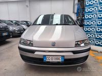 Usata Fiat Punto 80 CV (58 kW) 2003 Argento Utilitaria