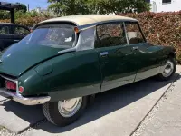 Usata Citroën DS 1970 Verde