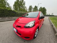 usata Toyota Yaris 1.0 5 porte Now GPL