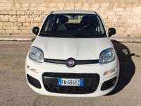 Usata Fiat Panda Lounge 69 CV (50 kW) 2019 Bianco Utilitaria