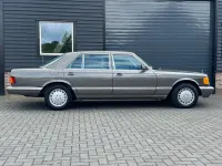 Usata Mercedes 420 218 CV (160 kW) 1986 Grigio Berlina