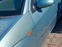 Begagnad Ford Focus 2000 Grön Sedan