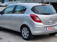 Usata Opel Corsa Cosmo 75 CV (55 kW) 2011 Argento Berlina