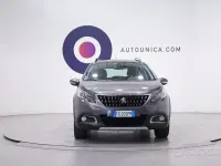 Usata Peugeot 2008 Allure 131 CV (96 kW) 2019 Grigio SUV
