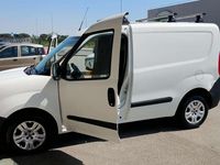 Usata Fiat Doblò 90 CV (66 kW) 2017 Bianco Monovolume