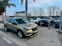 Usata Opel Grandland X Ultimate 120 CV (88 kW) 2018 Oro SUV
