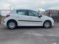 usata Peugeot 207 1.4 HDi 70CV 3p. Access