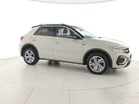 Usata VW T-Roc R 150 CV (110 kW) 2022 Giallo SUV