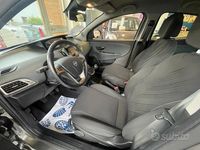 Usata Lancia Ypsilon Gold 69 CV (50 kW) 2023 Grigio Utilitaria