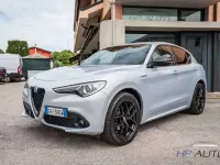 Usata Alfa Romeo Stelvio Veloce 209 CV (153 kW) 2021 Bianco lunare SUV