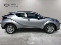 Gebraucht Toyota C-HR Active 122 PS (89 kW) 2024 Silber SUV