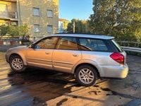 Usata Subaru Legacy 165 CV (121 kW) 2005 Argento Station wagon