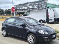 Usata Fiat Punto 95 CV (69 kW) 2018 Blu Utilitaria
