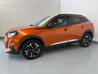 Usata Peugeot 2008 Allure 131 CV (96 kW) 2023 Orange fusion SUV