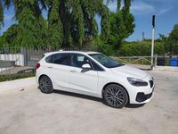Usata BMW 220 Active Tourer Luxury Line 190 CV (139 kW) 2018 Bianco Monovolume
