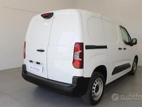 Usata Citroën Berlingo 101 CV (74 kW) 2019 Bianco Monovolume