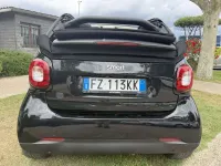 Usata Smart ForTwo Electric Drive Passion 41 kW (56 CV) 2019 Nero Cabrio