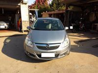 Usata Opel Corsa Cosmo 95 CV (69 kW) 2011 Grigio Berlina
