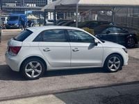 Usata Audi A1 Sportback Ambition 122 CV (89 kW) 2012 Bianco Utilitaria
