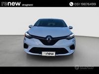 Käytetty Renault Clio V Zen 140 HP (102 kW) 2022 Valkoinen Sedan