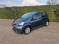 Usata Toyota Aygo Connect Style 69 CV (50 kW) 2014 Grigio Utilitaria