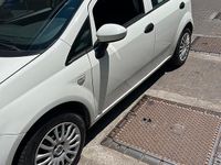 Usata Fiat Grande Punto 75 CV (55 kW) 2014 Bianco Utilitaria