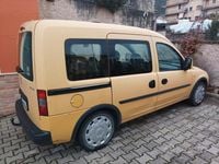 Usata Opel Combo Life 2006 Giallo Monovolume
