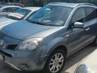 Usata Renault Koleos 150 CV (110 kW) 2009 Grigio SUV