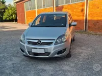 Usata Opel Zafira 150 CV (110 kW) 2012 Grigio Monovolume