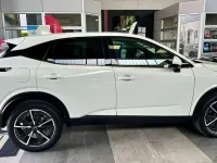 Usata Nissan Qashqai Tekna 158 CV (116 kW) 2023 Solid white metallizzata SUV