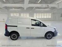 Usata Renault Kangoo 116 CV (85 kW) 2023 Bianco Monovolume