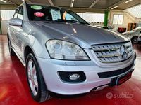 Usata Mercedes ML320 224 CV (164 kW) 2008 Grigio SUV