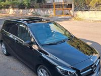 Usata Mercedes B200 2016 Nero Monovolume